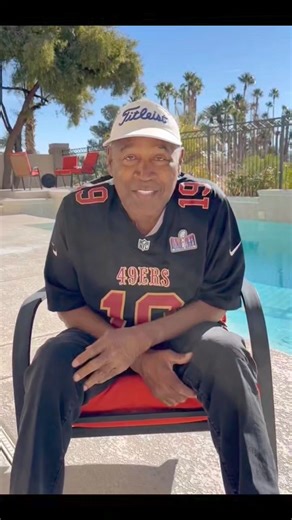 OJ... had an epic life. They loved him running thru airports for Hertz Rental and absolutely despised him after being acquitted. They hated him more than Charles Manson and Hitler combined. Imagine that. Probably died very lonely. Maybe. #RIP #OJSimpson | Black N Boujee