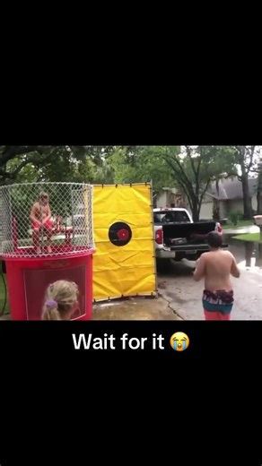 How did I know this would happen 💀 #dunktank #tail #broken #window #car (via unknown)