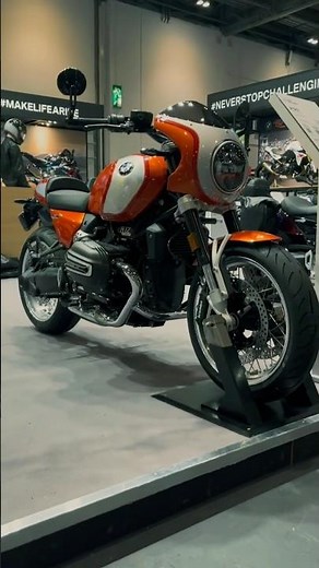 The sleek and stylish BMW #R12S 🧡
