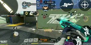 Razorback剃刀，一把和KN44手感极为相似的冲锋枪