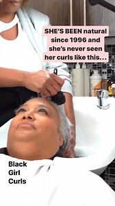 LaShanda has been natural since 1996. She began greying about 5 years ago and instead of fighting with her grey she embraced it immediately. Our in salon experience with LaShanda was filmed for our SeeSomeCurls subscribers. Beginning September 4th SeeSomeCurls subscribers will receive a new weekly hair tutorial. We are so excited to share LaShanda’s experience with you all because there’s so many questions around grey hair that we know will be answered. Visit the link in our bio to sign up to ou