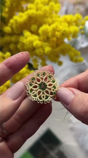 #tattingdesign #weaving #tatting #frivolite