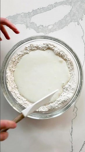 How to Make Butter Swim Biscuits -- iambaker.net