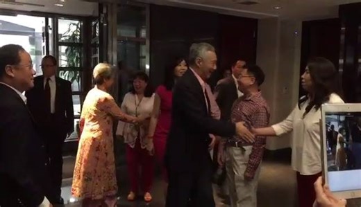 PM Lee Hsien Loong has arrived at the Singapore Embassy in Washington DC, where a National Day reception is being held for Singaporeans based in the US. Read more: http://bit.ly/2aFFT7N | CNA