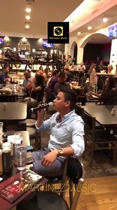 321K views · 7.8K reactions | Sorprende A Todos En Bar Cantando "El Color De Tus Ojos" | Martínez Music | Facebook