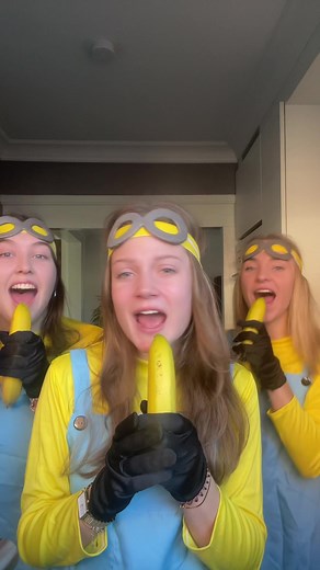 Ba Ba Banana Song Sing Along with Minions