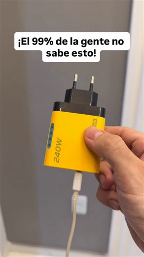 Tips Tech Hoy | ¡Por eso tu celular tarda tanto en cargar y siempre está enchufado! 🤯 | Instagram