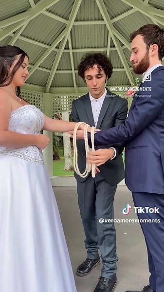 Handfasting Ceremony Highlights: A Love Tradition