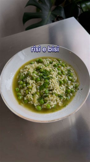 Risi e Bisi: La Tradizione della Cucina Veneta