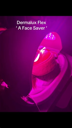 Dermalux LED Light Therapy for Acne and Aging