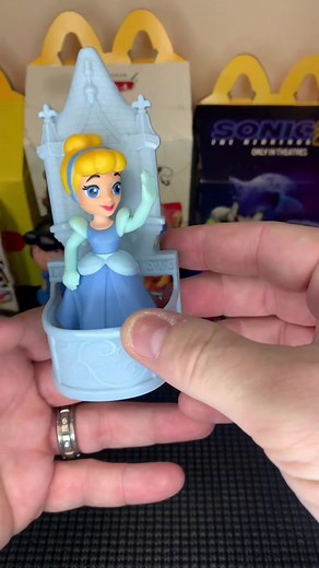 Disney Princess Cinderella Happy Meal Toy Unboxing