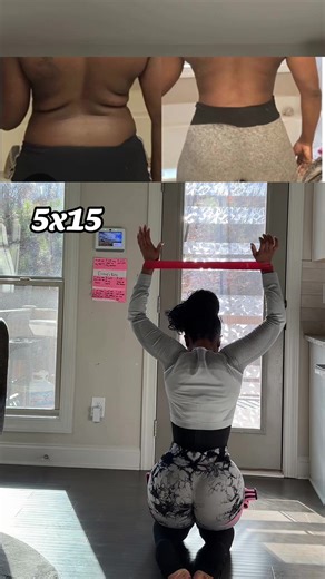 Back getting sculpted without the struggle 😏✨ Because I don’t believe in hurting my body to look good 💅🏽 No gym. No heavy lifting. No chaos. Just intentional, joint-friendly movement at home and quiet discipline that shows up differently 😮‍🔥 I stopped overdoing and started moving smarter — and my back responded beautifully 👑 Smooth lines, better posture, soft confidence. This is what happens when you protect your peace and your body ✨ This space is for women who want a snatched back withou