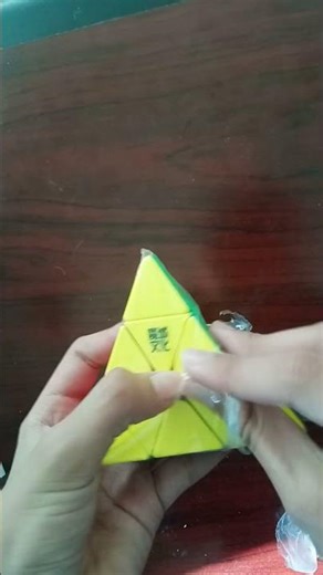 Unboxing My First Pyraminx!