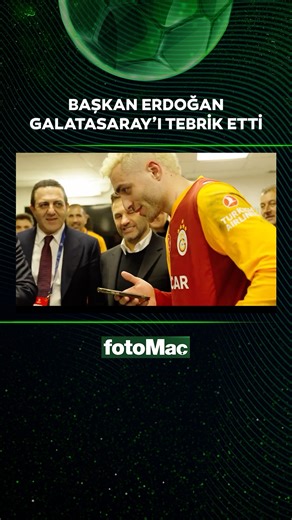 🇹🇷 Başkan Recep Tayyip Erdoğan ile Gençlik ve Spor Bakanı Osman Aşkın Bak, Şampiyonlar Ligi'nde son 16 turuna yükselen Galatasaray'ı tebrik etti. | Fotomaç