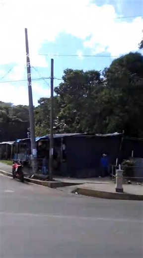 Desde La Terminal Salida A San Salvador, Feliz Tarde, Le Desea Radio Genesis 98.1FM Su Radio Amiga | Genesis SE