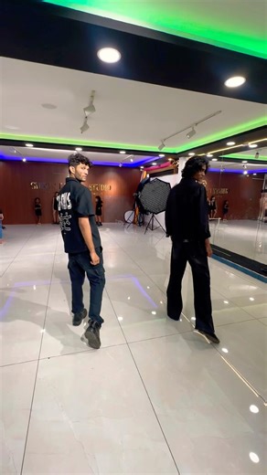 Male model ramp walk ideas #style #fashion #model #tutorial #mensfashion #male #men