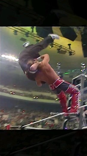 Shane McMahon (w/ Vince McMahon) vs. Shawn Michaels - Street Fight (2006) #shorts