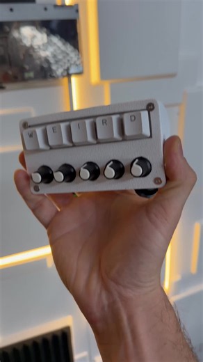 Armé un stream deck 100% funcional por casi nada — carcasa impresa en 3D, Arduino y switches soldados a mano. Nada de macropads carísimos. #ImpresionEn3D #Snapmaker #Arduino #DIYTech #StreamDeck