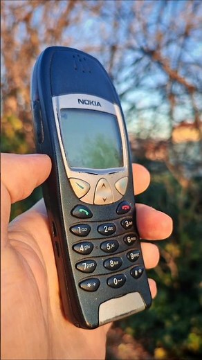 Nokia 6210 - Short preview #retrophones #oldnokia