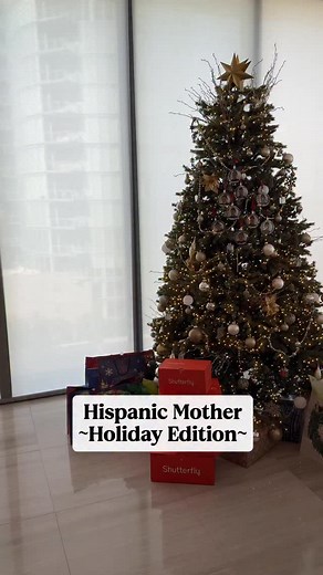 259K views · 7.2K reactions | The most wonderful time of the year @shutterfly Use code KAT40 for 40% off your $40+ order (incl. free shipping) #shutterflypartner #makesomethingthatmeanssomething | Kat Stickler | Facebook