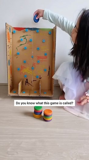 DIY Cardboard Plinko 📦🎉 Save this for inspiration! 💌 Thank you @cardboard.kiddo for sharing this awesome activity! We love it 🥰 🗣️ Sheryl from @cardboard.kiddo : « Do you know what this game is called? Plinko! 🎉 It’s from an old game show and I made our own version for Kiddo and JJ to play, using cardboard and @makedo tools, with no tape or glue.. can you believe it?! 🪛🔩 Kiddo and JJ helped me decorate it with paint sticks to give it a colourful carnival vibe ✨ and when the kids are done