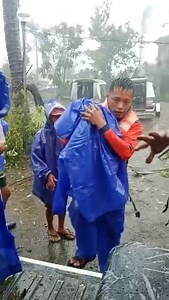 385K views · 5.4K reactions | Super Typhoon #NandoPH: The Philippine Coast Guard-Deployable Response Group assists residents in Barangay Rapuli, Santa Ana, Cagayan on Monday (Sept. 22, 2025). Two families composed of six children and two adults were evacuated from Purok 1, Sitio Limbus. The town is under Tropical Cyclone Wind Signal No. 4 as of the 5 p.m. advisory. | PCG video #ISM #IntegratedStateMedia #PhilippineNewsAgency | Philippine News Agency | Facebook