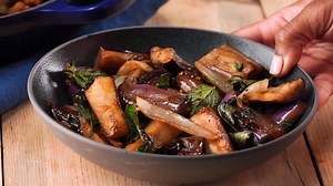 How to Make Easy Eggplant Stir-Fry