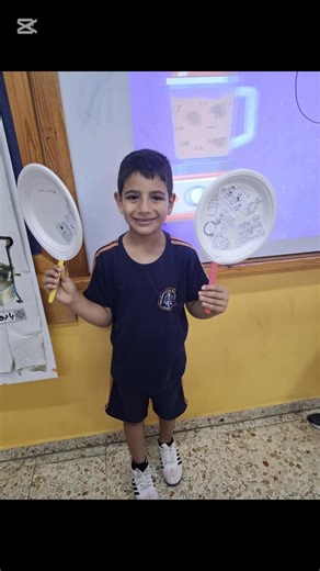 Students of Grade 2 had a super fun and creative activity to apply their grammar lesson on **“like / don’t like.”**😃💬🍎🐶🏖️Each student got a paper with colorful drawings of **food🍔🍓**, **places🏖️🏕️**, and **animals🐱🐘**. They brought **two plates🍽️🍽️** — one for the things they **like❤️** and another for the things they **don’t like🚫**. They cut out the pictures✂️, classified them, and decorated their plates with lots of imagination and creativity🎨✨. After finishing, they walked aro