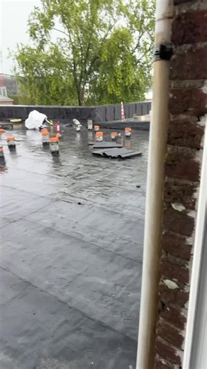 EPDM roofing loss and repairs Belgium - common causes