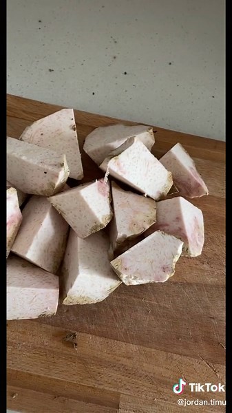 Delicious Taro Recipes: Roasted & Boiled with Coconut Cream