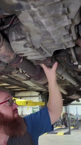 Severe car rust inspection