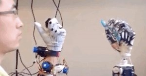 Scientists In Washington Have Created the Most Lifelike Robotic Hand Yet