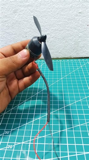mini DC high speed drone motor // propeller trust test.#motor #diyprojects #shorts