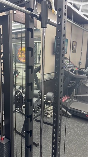 Danny’s N1 setup is peak home-gym satisfaction. 😤🔥 From the full all-in-one view… to the weight plates stacked clean and tidy 👌🏽 to the Solid Steel weight stacks showing solid build quality 💪 and every attachment neatly lined up on the pegboard 🎯 If organization were a sport, Danny would’ve taken gold, silver, AND bronze. 🥇🤣 Strong setup. Strong energy. Even stronger training ahead. 💪🏽⚡ #RitKeep #N1 #HomeGymGoals #CleanSetup #CableMachine | RitKeep Fitness