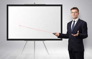 What to put on a good PowerPoint presentation slide | How To