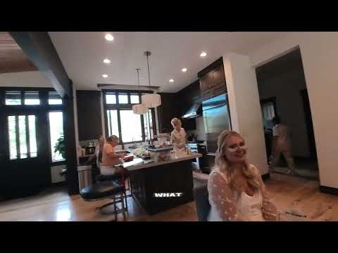 Getting ready with the Bride and Bridesmaids! Photographer POV