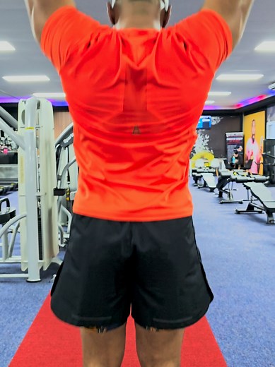 This dynamic PUSH-UP 180° move builds explosive upper body strength, core stability, and agility. Perfect for boosting functional fitness! 💪 #PushUp180 #StrengthTraining