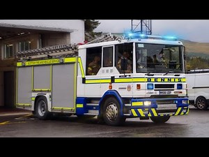 *TURNOUT* White Dennis Fire Truck responding - Scottish Fire & Rescue