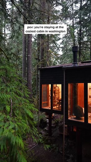 the perfect place to recharge 🌿 Cabin is @mtbakerhyggehus, near Mt Baker in Washingon State. #cabin #cabinlife #washingtoncheck #pacificnorthwest #pnw #cabininthewoods #treehouse #outdoorsy