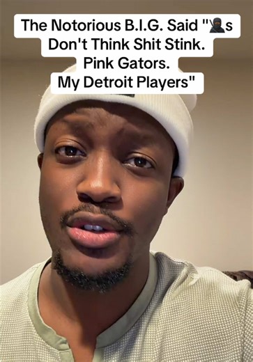 I honestly thought that Stink Pink Gators was a type of gator shoes 🤣 Biggie's flow on Hypnotize was undeniable 🔥 If you like Biggie & hip-hop lyric breakdowns, hit that follow button because I've got A LOT more on the way #notoriousbig #biggie #hiphop #rap #lyrics