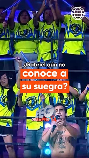 #EEGDesafío14 ¡UY! Gabriel se manda con todo y dice: “¡un saludo para mi suegra!” 😅 Pero le recuerdan que… todavía ni la conoce 🤭 Igual le manda saludos 😂👋 ¿Será cierto? Encuentra más momentos como este AQUÍ ► https://tinyurl.com/listayteegd1426 | América Televisión