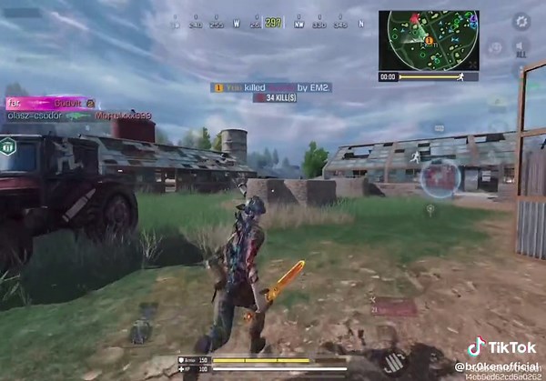 Mythic EM2 Loadout #callofdutymobile #codmobile #codm #codmobileclips #codmclips #br0kenofficial