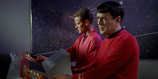 Captain Kirk's Enterprise Secretly Had More Than One Transporter Room In Star Trek: The Original Series