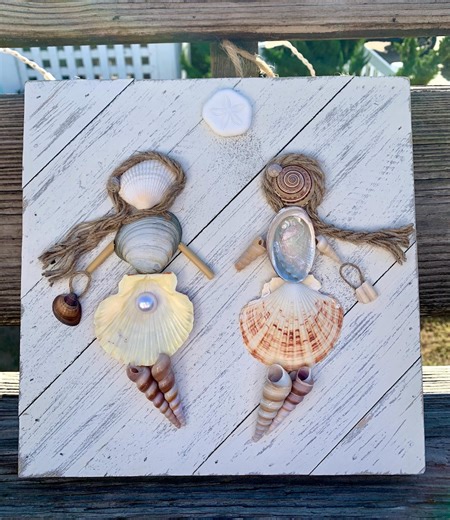 Seashell People Wall Art: Beach House Friends and Sisters Gift - Etsy