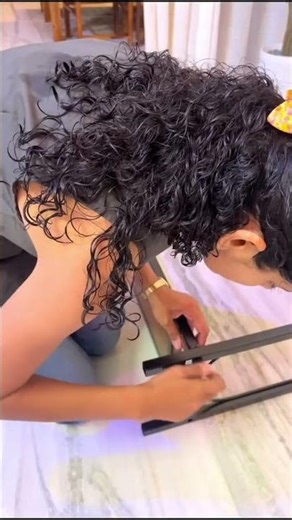 Best Narrow Console Table for Entryway | Rustic Console Table with Storage #homedecor #organizer