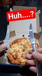 World's Smallest Stihl chainsaw cutting Pizza 🍕 #michaelstoolbench #ms007 #chainsaw #stihl #shorts