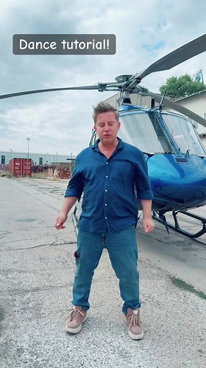 Dance Tutorial: Learn Step-by-Step Moves!