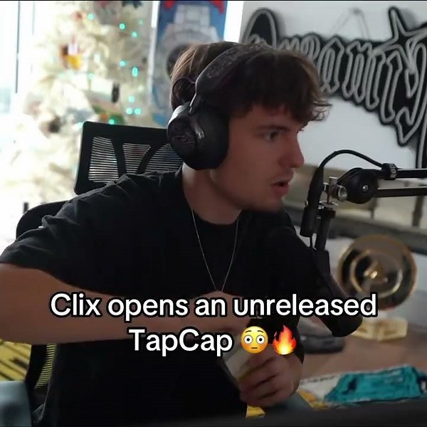 Clix opens an UNRELEASED TapCap 😳🔥