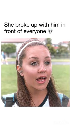 memes and movies account on Instagram: "This movie is so gold 🎥 she’s the man: Viola Hastings (Bynes) is in a real jam. Complications threaten her scheme to pose as her twin brother, Sebastian (James Kirk), and take his place at a new boarding school. She falls in love with her handsome roommate, Duke (Tatum), who loves beautiful Olivia (Ramsey), who has fallen for Sebastian. As if that were not enough, Viola’s twin returns from London ahead of schedule but has no idea that his sister has alrea