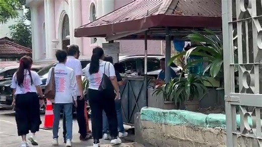 36K views · 859 reactions | WATCH: As the campaign season starts, senatorial candidate and ACT Teachers party-list Rep. France Castro visits the Pamantasan ng Lungsod ng Maynila, where she earned her master's degree in Mathematics Education. Castro is among the 11 Makabayan party senatorial candidates. #VotePH | via Faith Argosino, INQUIRER.net Follow INQUIRER.net's election coverage at https://www.voteph.net. | INQUIRER.net | Facebook